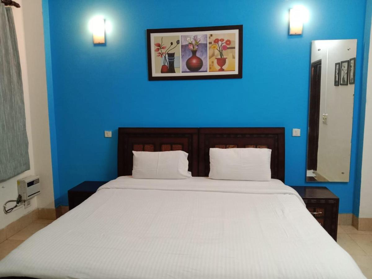 Studio Serviced Apartments Near Fortis Hospital 古尔冈 外观 照片